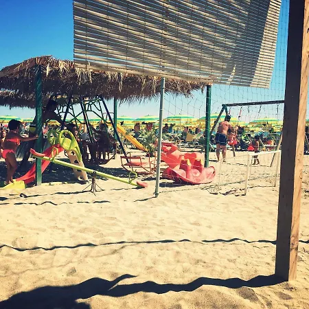 Nicola's Village Dclub 3* 빌라피아나