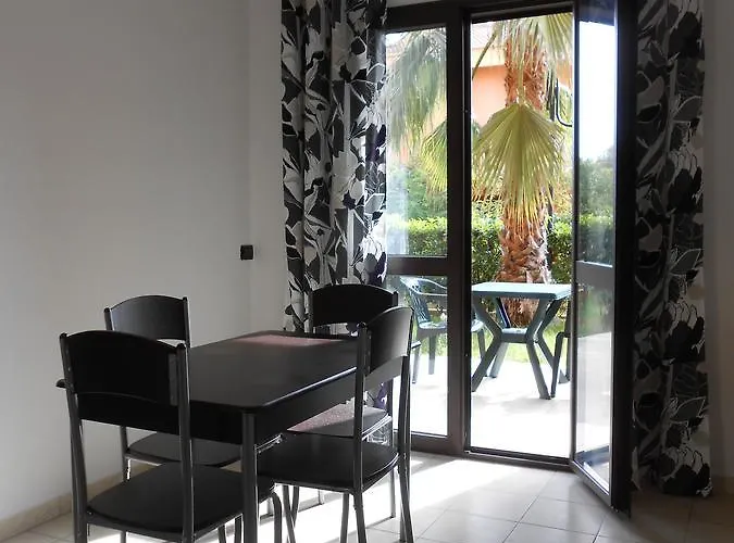 Nicola's Village Dclub